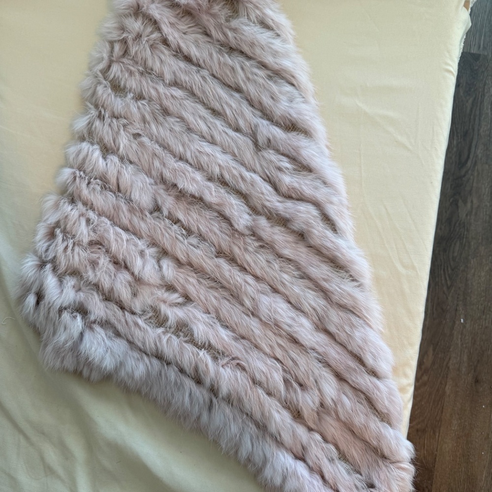 Blush Rabbit Fur Cape - Picture 2 of 4
